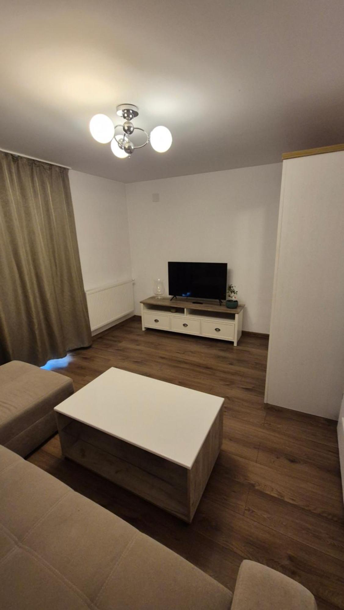 Aparthotel Arena Cluj-Napoca Esterno foto