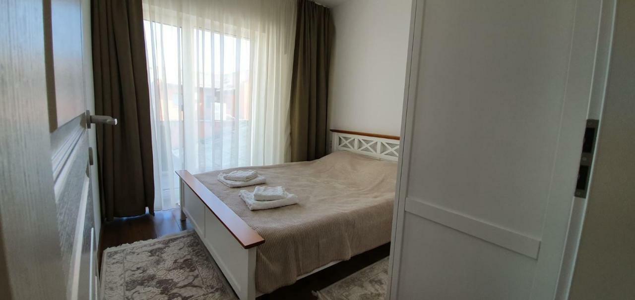Aparthotel Arena Cluj-Napoca Esterno foto